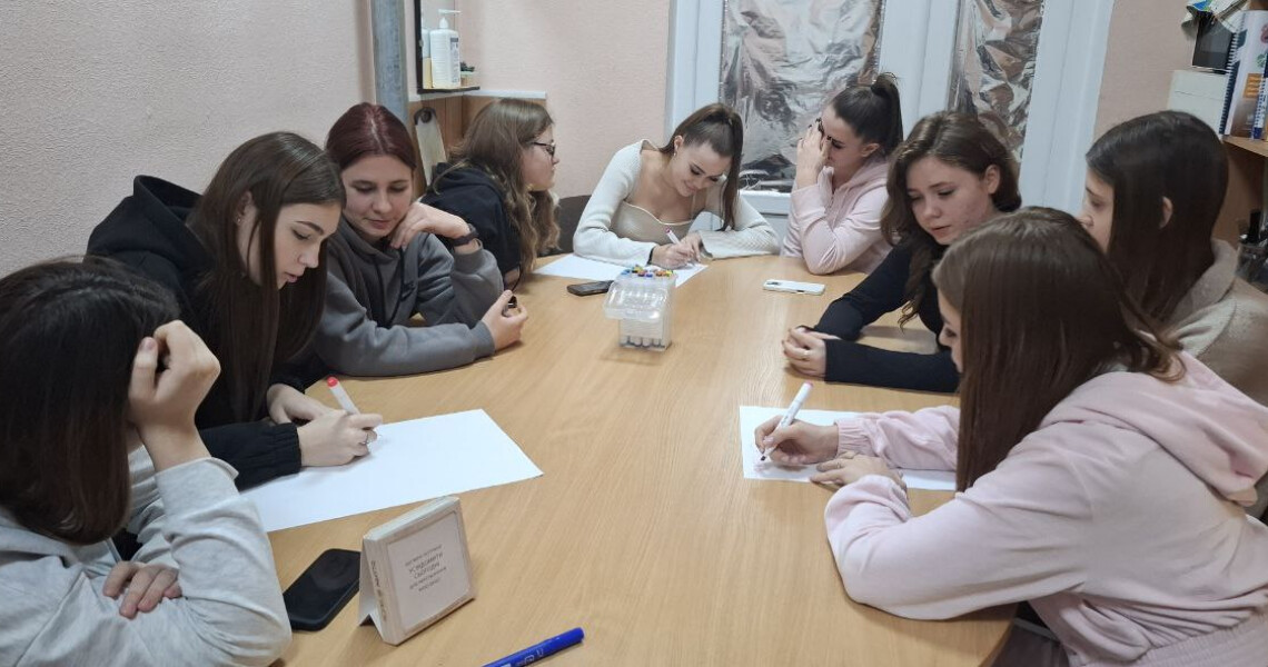 Зустріч здобувачів освіти ННМІ ПДМУ з психологом: про що йшлося / Meeting of Students of Medical Education and Research Institute of PSMU Met with Psychologist: Key Takeaways