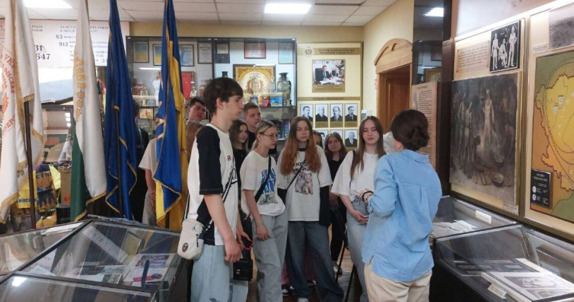 ПДМУ відкриває світ медицини для майбутніх вступників / Poltava State Medical University Opens the World of Medicine to Future Applicants