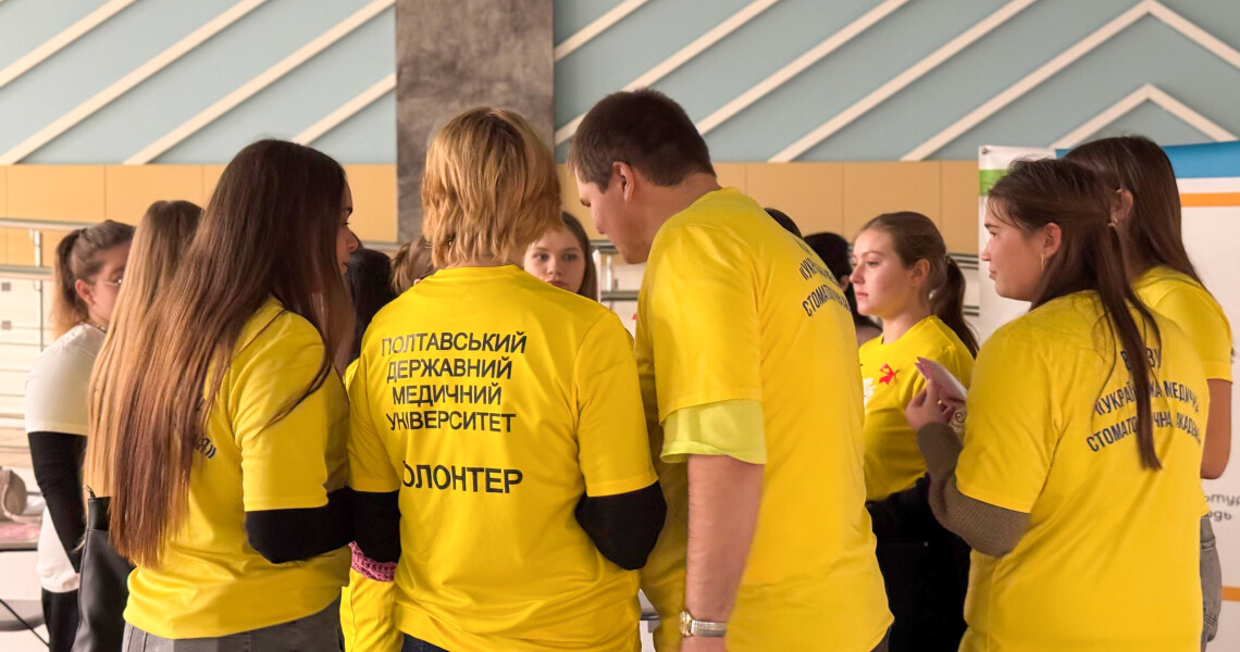 До Всесвітнього дня боротьби з раком молочної залози: волонтери ПДМУ провели просвітницьку акцію