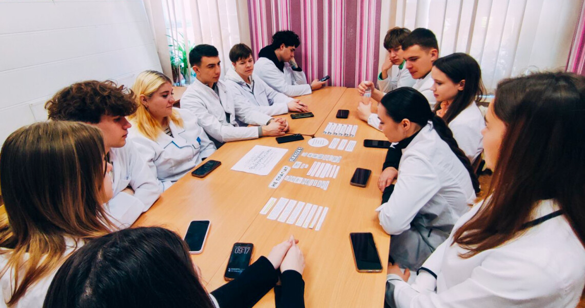 Першокурсники стоматологічного факультету ПДМУ дізналися про академічну доброчесність і відповідальність у навчанні