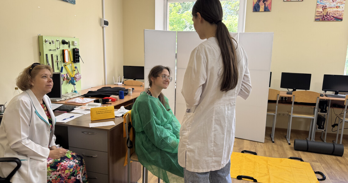 Перші випускники освітньо-професійної програми «Фізична терапія, ерготерапія» успішно склали практично орієнтований іспит