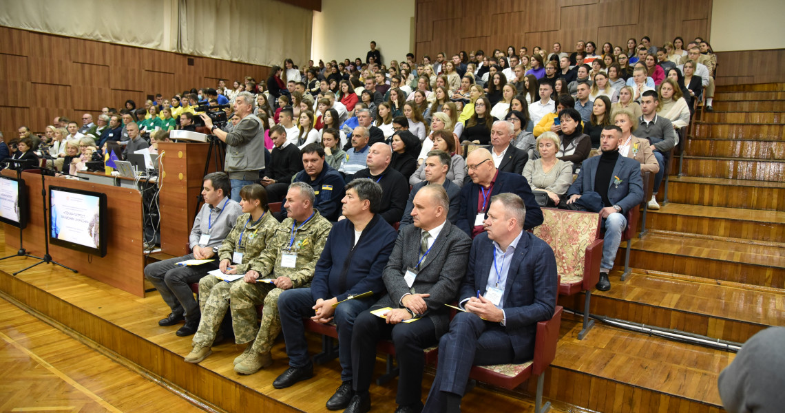 У Полтавському державному медичному університеті пройшов традиційний Регіональний благодійний медико-патріотичний конкурс