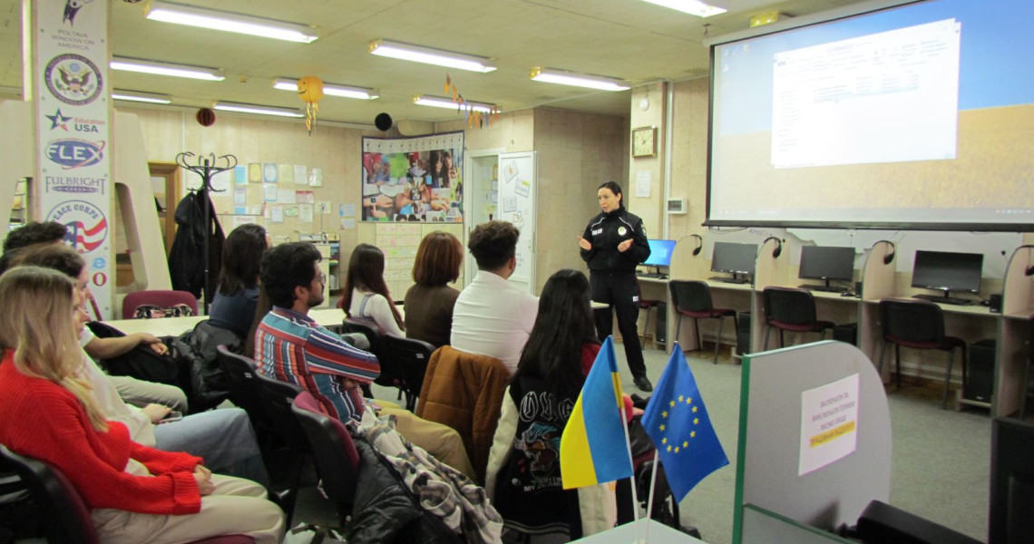 Захисти свій цифровий слід: озброюємо студентів знаннями щодо протистояння кібербулінгу в соціальних мережах