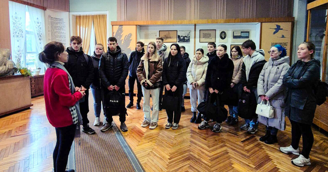 В гостях у Івана Котляревського – «Воскресителя українського слова»! / Visiting Ivan Kotlyarevsky – the “Reviver of the Ukrainian Word”!