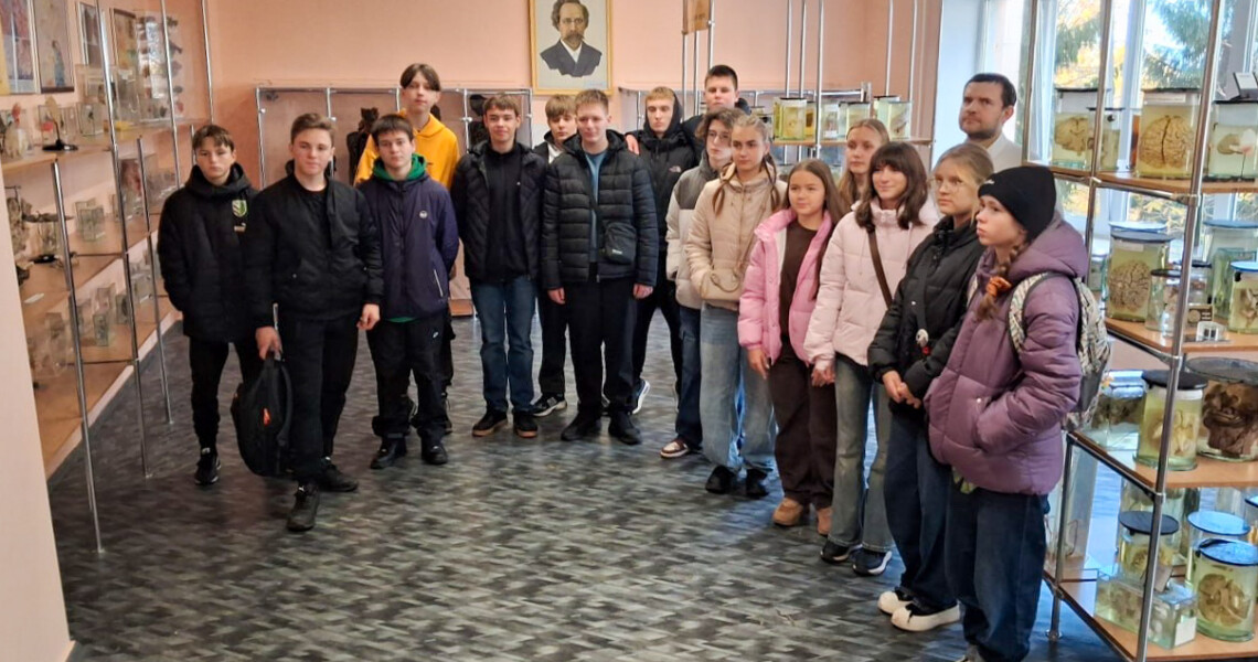 Осінній тиждень профорієнтації: школярі знайомилися з кафедрою анатомії людини / Autumn Career Guidance Week: School Students Visited the Department of Human Anatomy