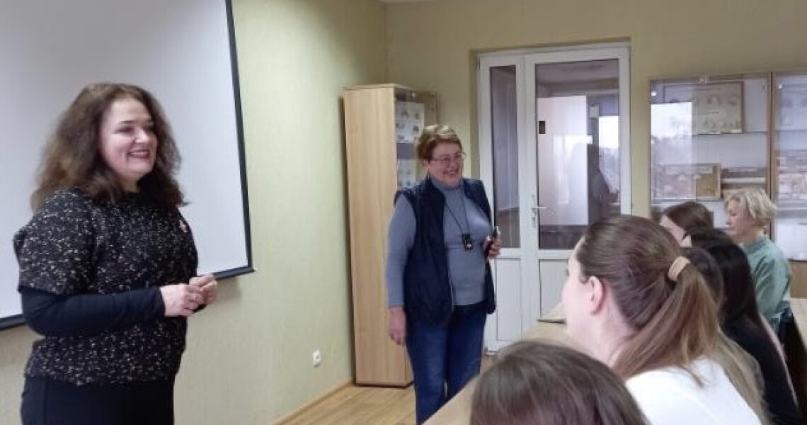 Слухачі циклу спеціалізації та співробітники кафедри післядипломної освіти лікарів-ортодонтів прослухали гостьову лекцію