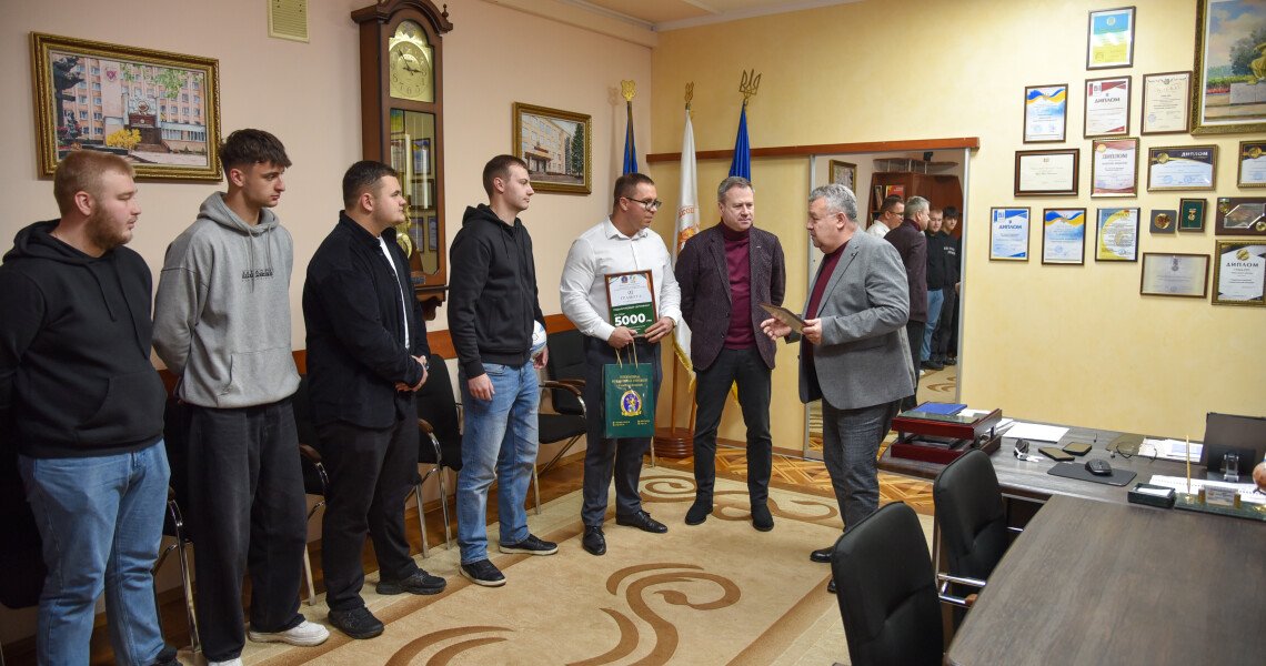 Ректор ПДМУ зустрівся зі спортсменами університету / Rector of PSMU Meets with University Athletes