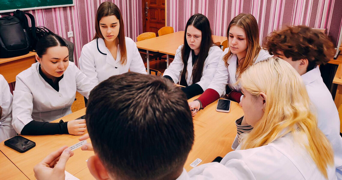 Першокурсники стоматологічного факультету ПДМУ дізналися про академічну доброчесність і відповідальність у навчанні