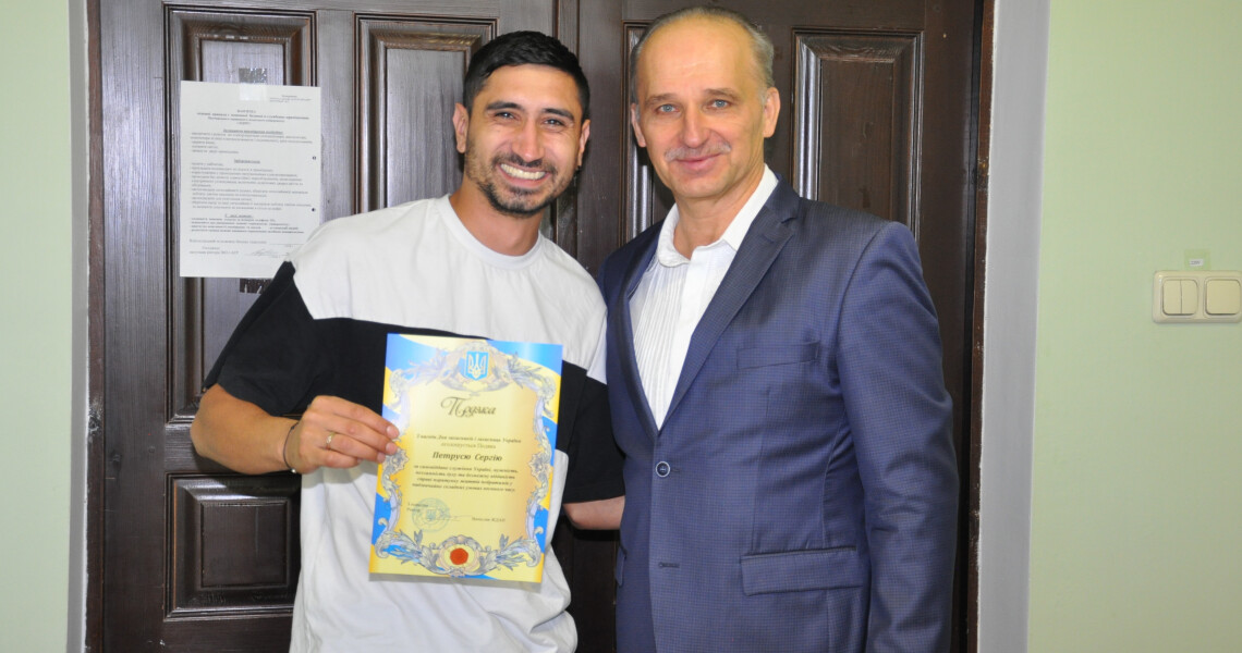 Подвиг, що рятує життя: у ПДМУ вшанували здобувачів-парамедиків до Дня захисників і захисниць України