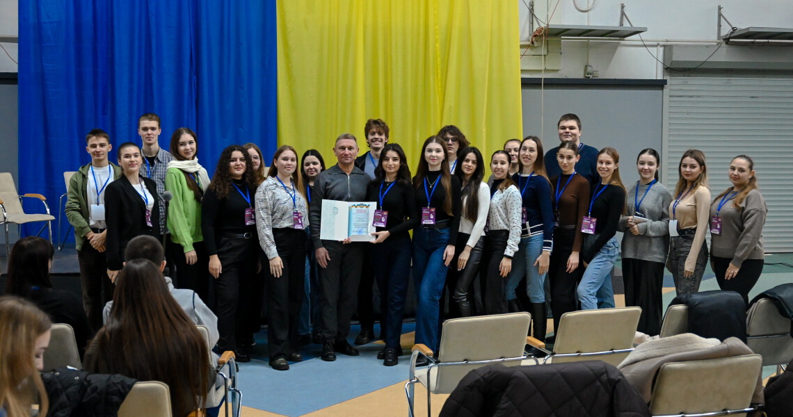 Волонтерський загін «Єдність» ПДМУ відзначили на міському форумі «Сила діяти. Сила бути» / The PSMU “Unity” volunteer team recognized at the city forum “Power to Act. Power to Be”