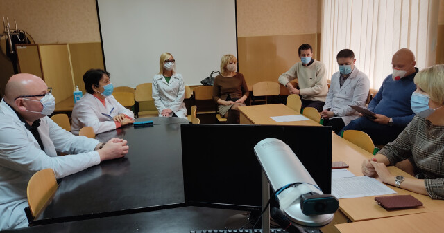 Обговорили актуальні питання етичних принципів