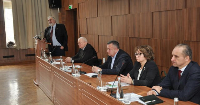 Синтез традиції, практики та сучасних технологій