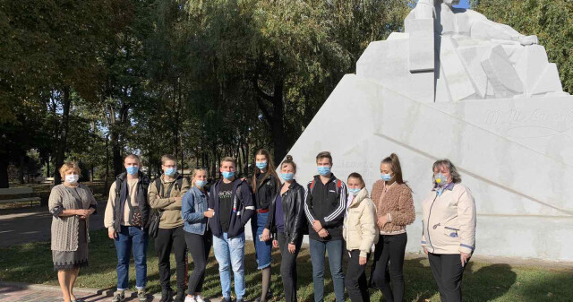 Студенти-першокурсники знайомляться з Полтавою