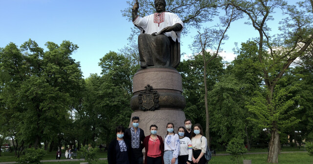 Всесвітній день вишиванки: культурно-етнографічному проєкт продовжується