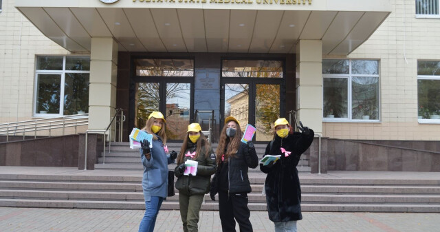 «Ми обираємо здоров’я»: волонтери «Єдності» прочитали просвітницьку лекцію