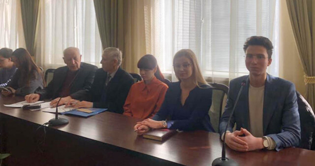 Молодіжний філософський форум «Проєкти людяності в постмодернізмі»