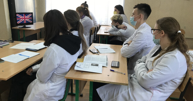 Студенти ознайомилися з ключовими традиціями та звичаями Великобританії
