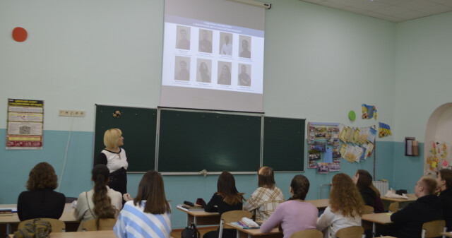 Участь студентів ПДМУ у «Всеукраїнському тижні професійної освіти» у школах