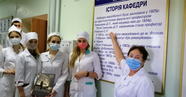 Університету 100 років: знайомство з історією продовжується