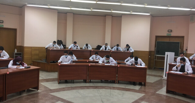 ЄДКІ: здобувачі вищої освіти Міжнародного факультету складали 13 травня