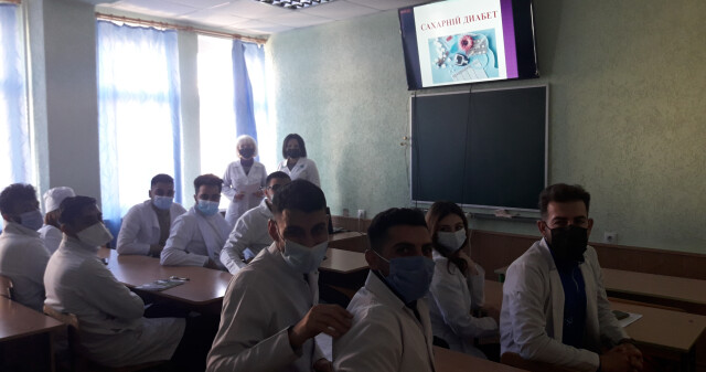 До Всесвітнього дня боротьби з діабетом: університетська спільнота привертає увагу до проблеми