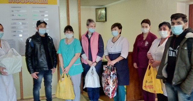 Іноземні здобувачі освіти ПДМУ відвідали дітей з особливими потребами