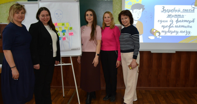 STOP TB: викладачі ПДМУ провели просвітницький захід до Всесвітнього дня боротьби з туберкульозом