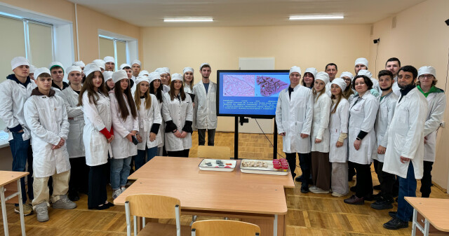 Наукове засідання СНГ: що обговорили / Student Scientific Group Meeting: Key Discussions