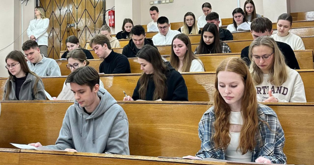 На стоматологічному факультеті ПДМУ відбувся етап 1 ЄДКІ для здобувачів ОПП «Стоматологія»