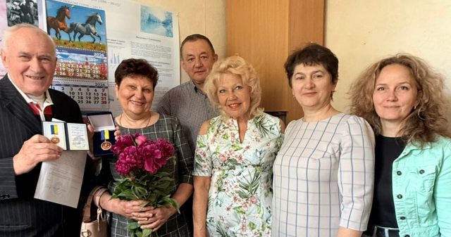 Почесного професора ПДМУ Валентина Шаповала відзначено нагрудним знаком ректора з нагоди 85-річного ювілею