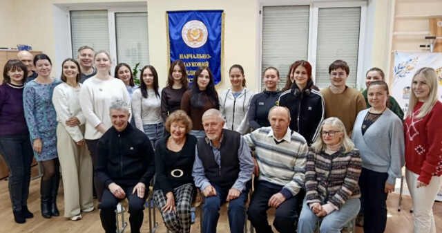 Танець як засіб реабілітації: у ПДМУ провели практичне заняття з денс-терапії / Dance as a Means of Rehabilitation: PSMU Holds a Practical Session on Dance Therapy