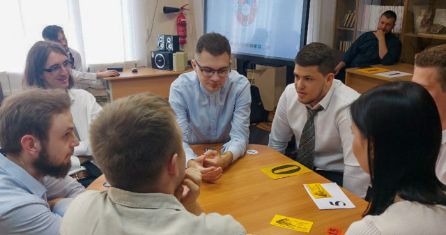 «Де? Коли? Що?» — студенти ПДМУ змагалися у грі для найрозумніших / "Where? When? What?" — PSMU Students Compete in a Game for the Brightest Minds