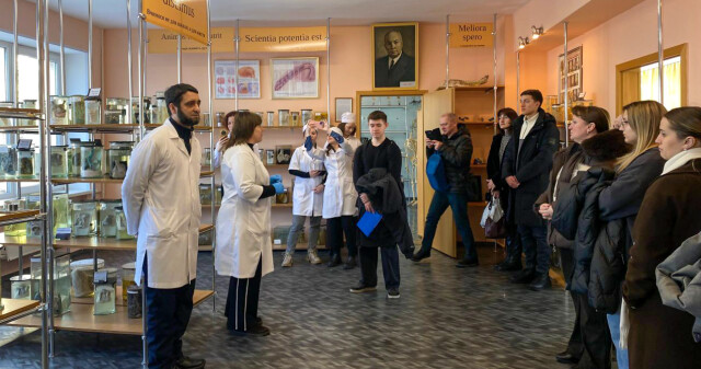 Кафедра анатомії людини у Дні відкритих дверей ПДМУ: від першого кроку до білого халата / Department of Human Anatomy at PSMU Open Day: From the First Step to the White Coat