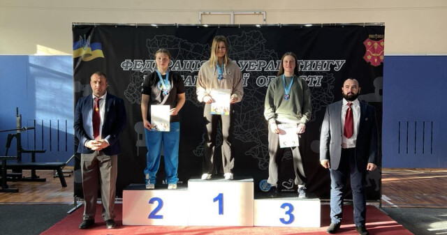 Кращі у навчанні та спорті: ПДМУ шле вітання / Best in Studies and Sports: PSMU Sends Congratulations