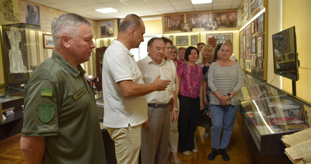 Ім`я легендарного професора ЗВО ПДМУ Максима Дудченка – взірець для  молодих лікарів