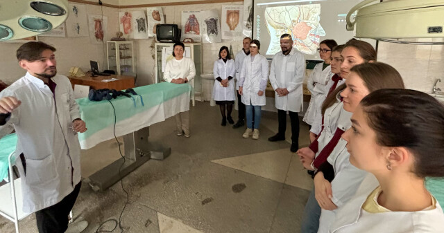 Співпраця кафедр заради формування досвідченого фахівця лікаря-стоматолога / Collaboration Between Departments to Foster Skilled Dental Professionals