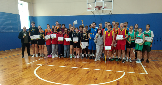 Студенти ПДМУ посіли призові місця на спортивних змаганнях / PSMU Students Won Prizes at Sports Competitions