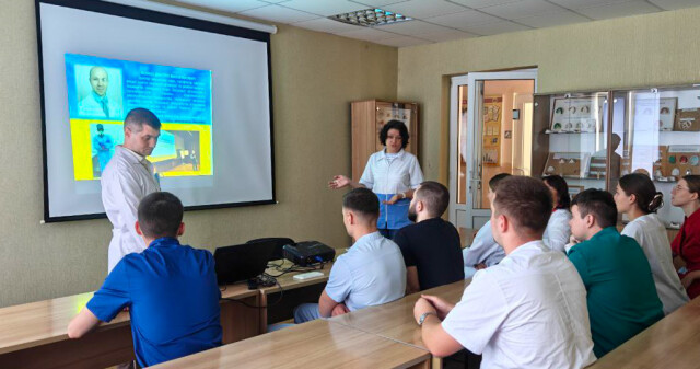 Розпочався цикл спеціалізації та було проведено виховну годину / The Specialization Cycle Began with an Class Meeting