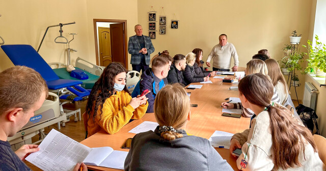 Майбутні реабілітологи ПДМУ зустрілися з потенційним роботодавцем із КНП «Козельщинська центральна лікарня»