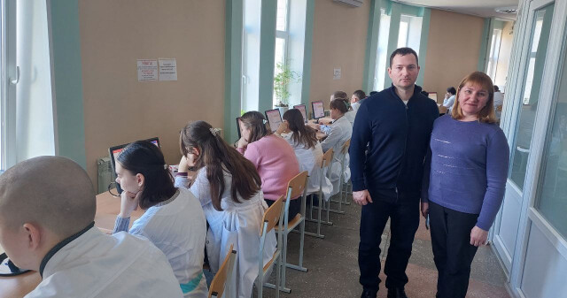 Студенти медичного факультету №1  ПДМУ готуються до складання КРОК 1 / PSMU Students of Medical Faculty No. 1 Prepare for the KROK 1 Exam