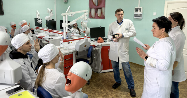 Робоча зустріч здобувачів вищої освіти та викладачів: що обговорили / Meeting of Students and Faculty: Key Discussion Points