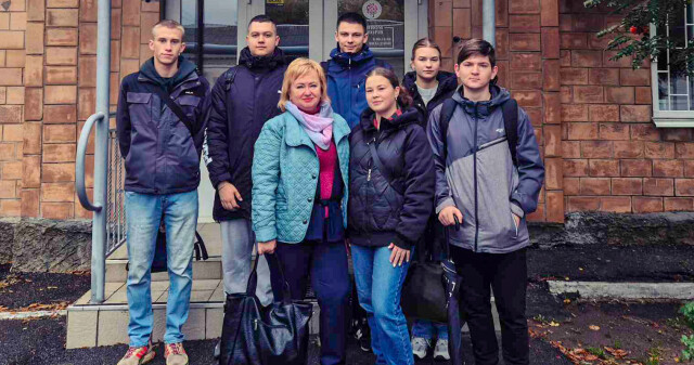 «Робити добро легко!» / “Doing Good Is Easy!”