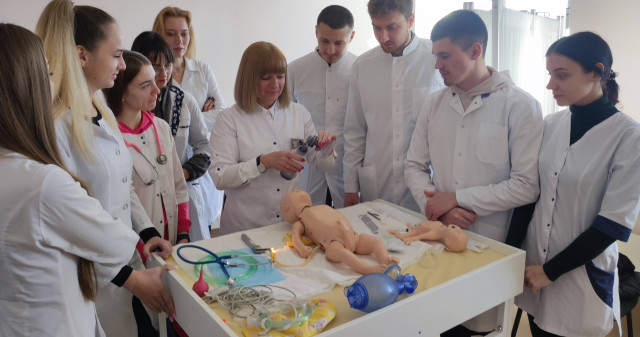 Симуляційний центр ПДМУ: триває підготовка до здачі ОСКІ / Simulation Center at PSMU: Preparation for Objective Structured Clinical Examination (OSCE) Continues