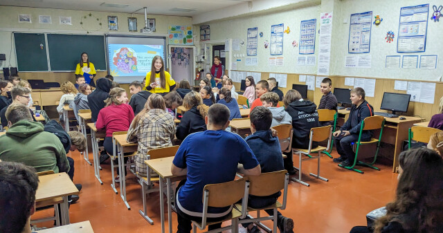 Твоє ментальне здоров`я: гайд від рівних: стартував цикл лекцій / Your Mental Health: A Peer Guide — A New Lecture Series Has Started