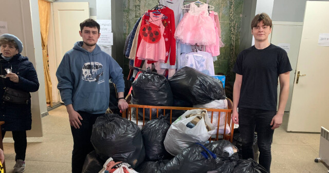 Стабільна турбота: студенти та викладачі ПДМУ підтримують тих, хто цього потребує / Steady Care: PSMU Students and Faculty Support Those in Need