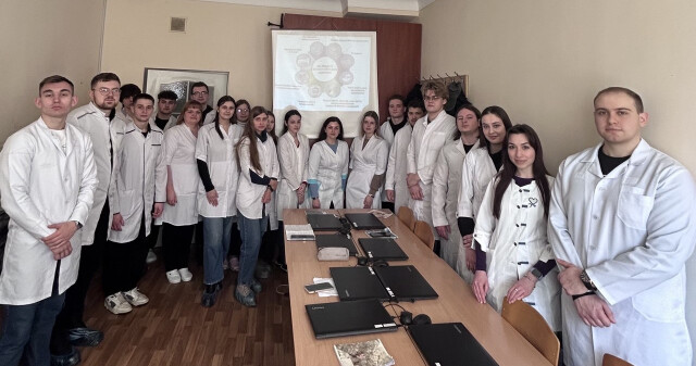 Кафедра внутрішньої медицини №1 ПДМУ провела виховну годину до Всесвітнього дня імунітету