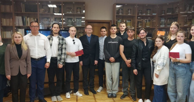 Інтелектуальна гра «Хто лідер?» знову об’єднала студентів ПДМУ / “Who Is the Leader?” Intellectual Game: Brought Together PSMU Students Once Again