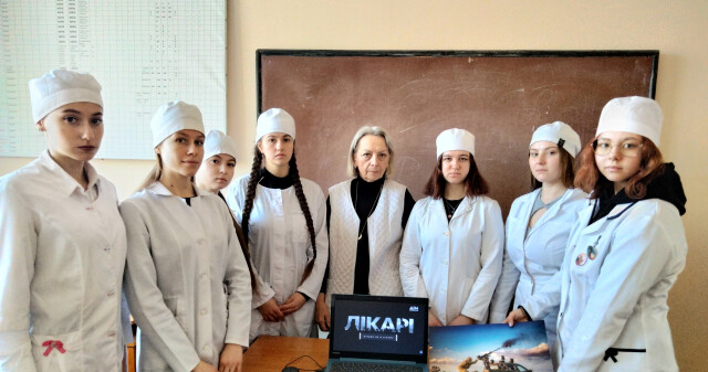 До Дня українського добровольця: студенти ПДМУ переглянули фільм про медиків на передовій