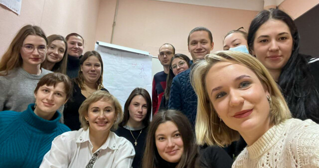 Тематична зустріч щодо попередження насильства в медичній сфері з практичним психологом / Thematic Meeting on Preventing Violence in the Medical Field with a Practical Psychologist