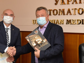 Особи, нагороджені у 2020 році за вагомий внесок у  підготовку кваліфікованих медичних та наукових кадрів, високий професіоналізм у сфері охорони здоров'я